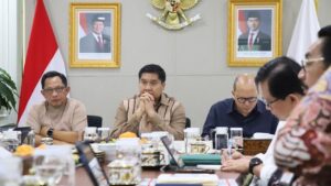 Mendagri Tito Karnavian Mendesak Pemda Sumatera Segera Finalisasi Data Rumah Korban Bencana