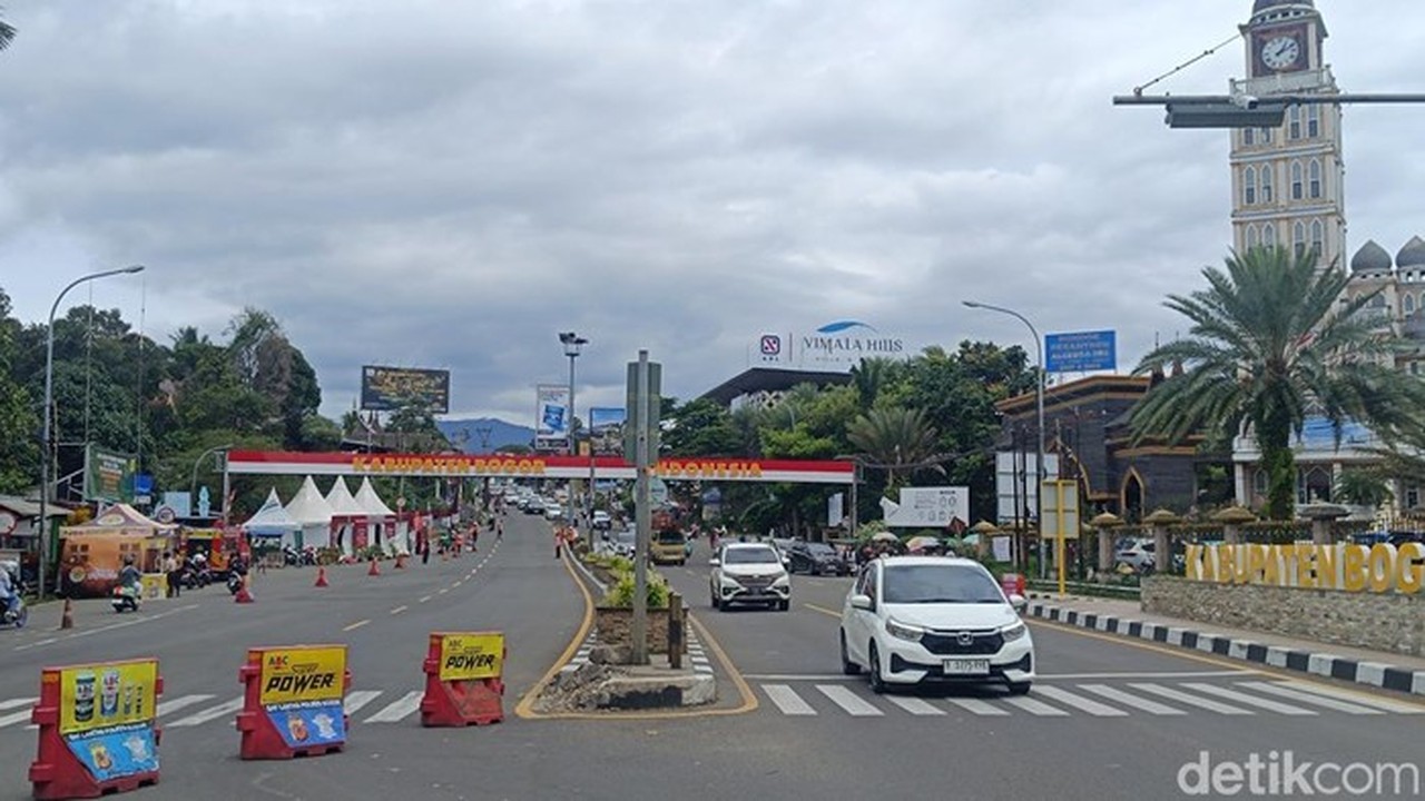 Rekayasa One Way Jalur Puncak Bogor ke Arah Jakarta Diberlakukan Sore Ini Rekayasa One Way Jalur Puncak Bogor ke Arah Jakarta Diberlakukan Sore Ini