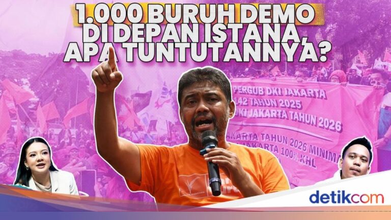 Ribuan Buruh Geruduk Istana Merdeka Tolak UMP DKI Rp 5,7 Juta