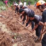 Longsor Terjang Pandeglang, 6 Rumah Rusak dan Akses Jalan Utama Terputus Akibat Hujan