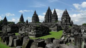 Rombongan Zikir di Candi Prambanan Bikin Heboh, Pengelola Minta Maaf dan Perketat Pengawasan
