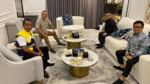 Elite Partai Politik Berkumpul di Rumah Bahlil Lahadalia: Silaturahmi Jelang Akhir Tahun