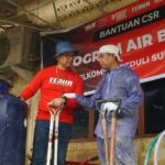 Telkomsel Salurkan Air Bersih dan Dapur Umum untuk Korban Bencana di Aceh Tamiang