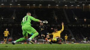 Prediksi Man United vs Wolves: Setan Merah Unggul Tipis dengan Peluang Menang 69,8 Persen