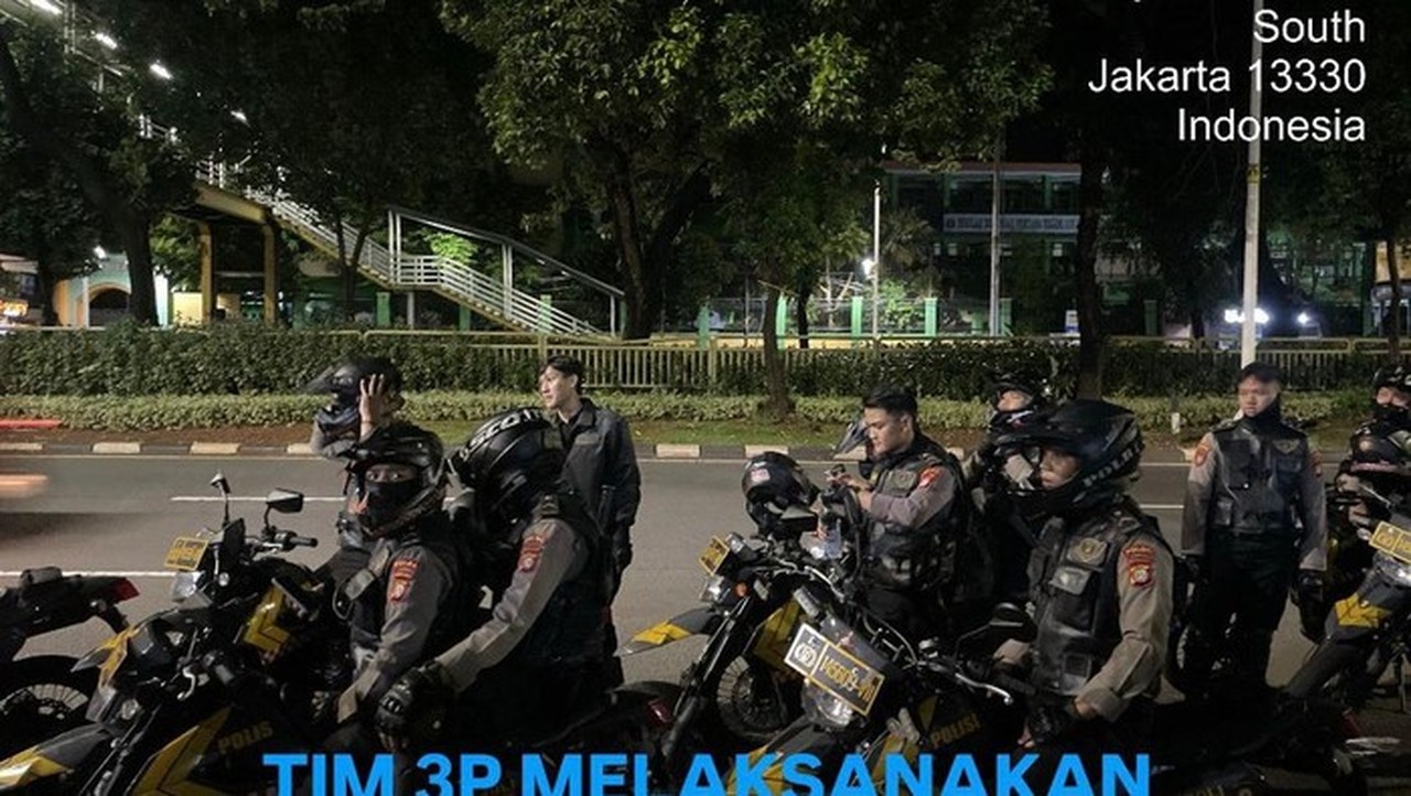 Polisi Gagalkan Tawuran Remaja di Jaktim, Sita Celurit dari Empat Pemuda yang Diamankan