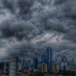 BMKG: Puncak Musim Hujan Diprediksi Landa Indonesia Saat Natal 2025 dan Tahun Baru 2026