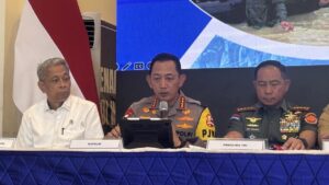 Kapolri: 10.759 Personel Polri Dikerahkan untuk Penanganan Bencana di Sumatera