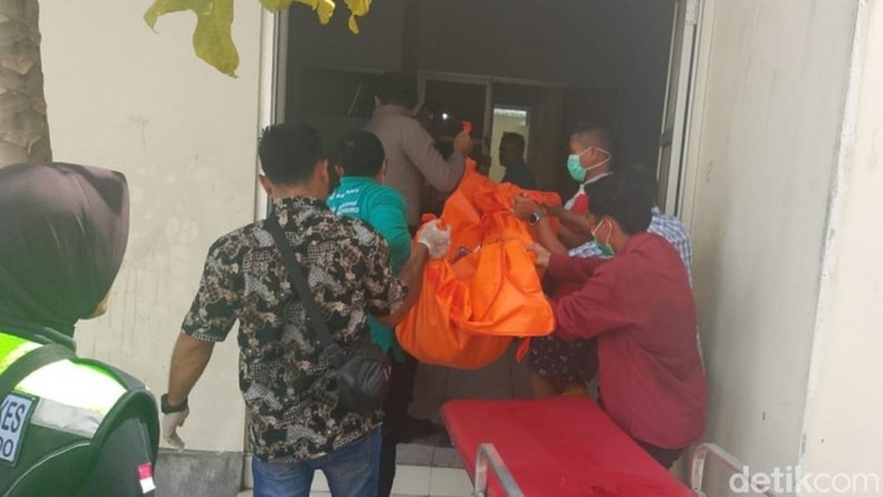 Tiga Sekeluarga Ditemukan Tewas di Situbondo, Pisau dan Ponsel Disita