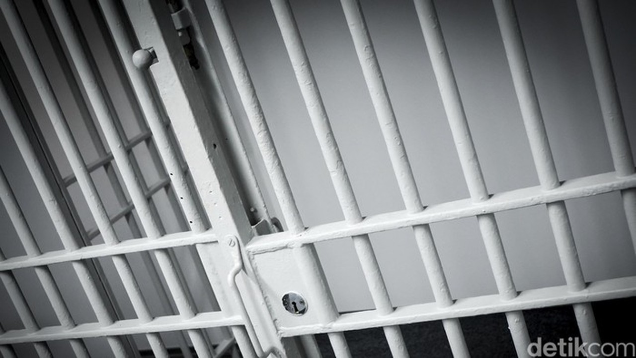 BNN Gandeng KemenImipas Tes Urine 23.197 Napi, Termasuk Ammar Zoni, Hasil Negatif BNN Gandeng KemenImipas Tes Urine 23.197 Napi, Termasuk Ammar Zoni, Hasil Negatif