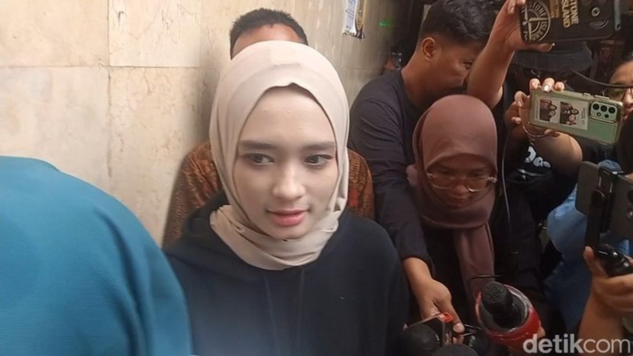 Laporan Inara Rusli Terkait Penyebaran Rekaman CCTV Naik ke Tahap Penyidikan Laporan Inara Rusli Terkait Penyebaran Rekaman CCTV Naik ke Tahap Penyidikan