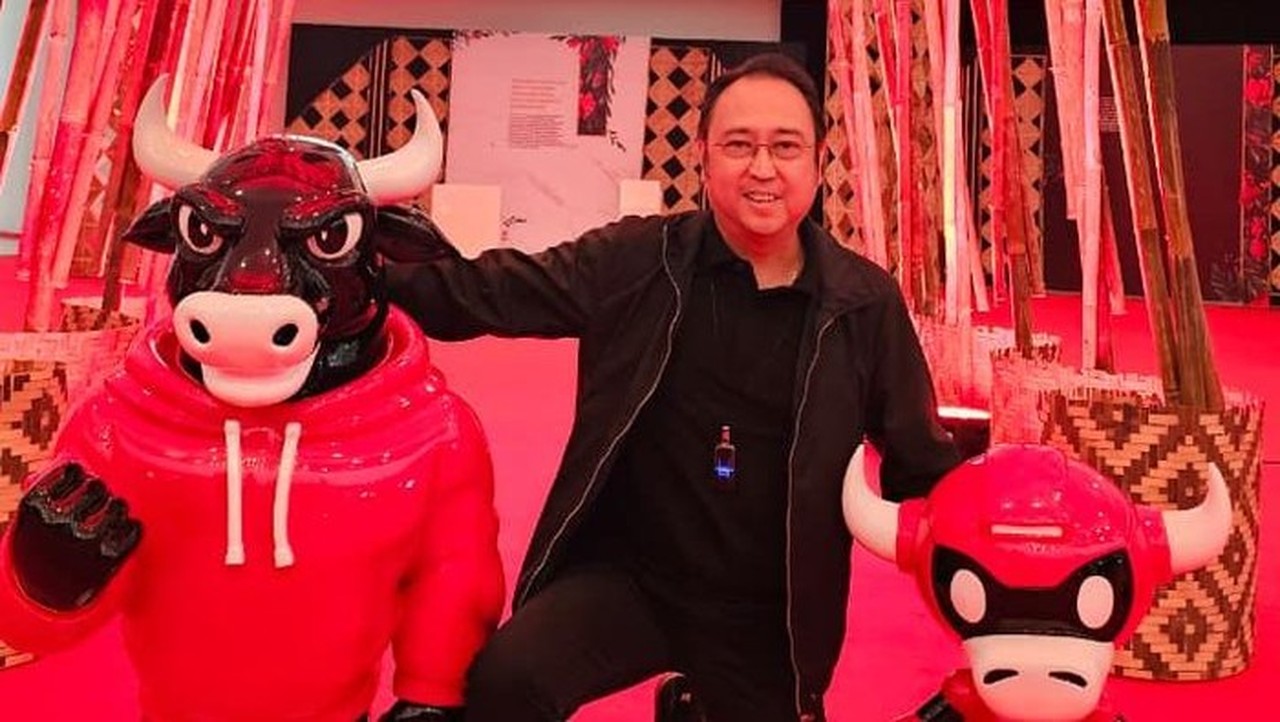 PDIP Luncurkan Maskot Banteng Merah-Hitam di Rakernas Ancol, Simbol Energi Rakyat PDIP Luncurkan Maskot Banteng Merah-Hitam di Rakernas Ancol, Simbol Energi Rakyat