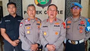 Respons Laporan Warga Via 110, Polisi Sita Ratusan Botol Miras Ilegal di Cinere Depok