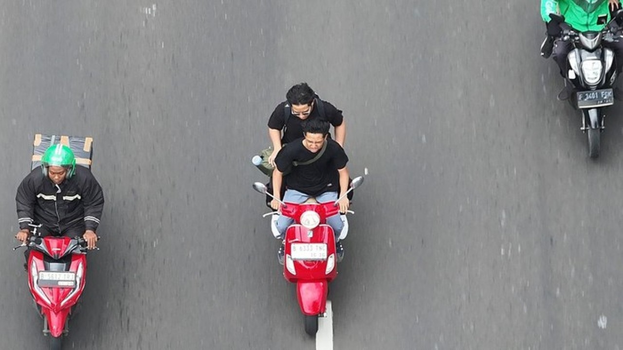 Kakorlantas Polri Gunakan Drone E-TLE di Cibubur untuk Pantau dan Tingkatkan Kepatuhan Berlalu Lintas