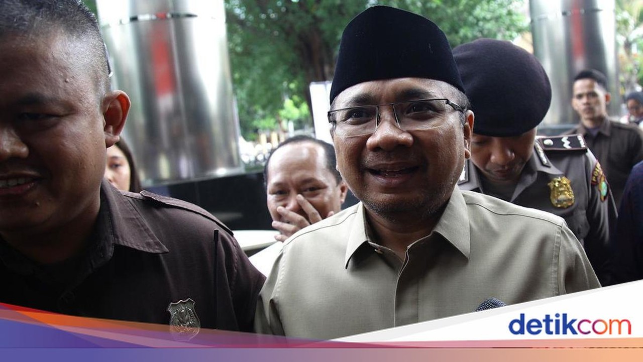Eks Menag Yaqut Cholil Qoumas Jadi Tersangka KPK, Harta Rp 13,7 M Terungkap Eks Menag Yaqut Cholil Qoumas Jadi Tersangka KPK, Harta Rp 13,7 M Terungkap