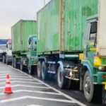 Truk Kontainer Tumpuk di Tanjung Priok, Exit Tol Semper Macet Parah
