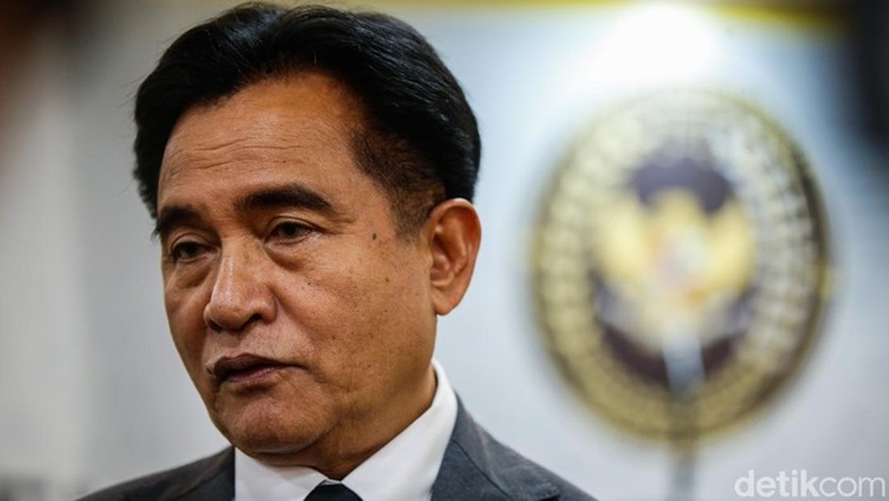 Yusril Ihza Mahendra: Pilkada Langsung atau Lewat DPRD Sama Konstitusional Yusril Ihza Mahendra: Pilkada Langsung atau Lewat DPRD Sama Konstitusional