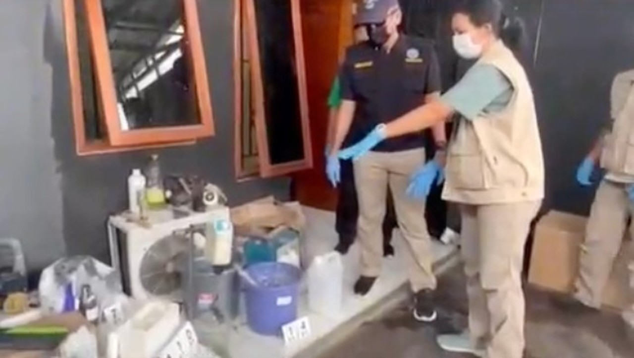 BNN Ungkap Pabrik Tembakau Sintetis di Tangerang, Koki dan Kurir Dibekuk