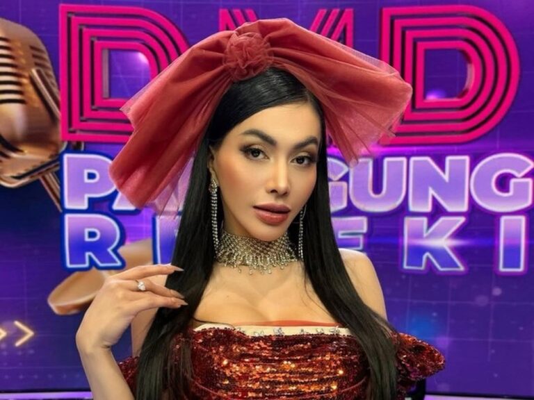 Kuasa Hukum Ressa Rizky Siap Ungkap Fakta Dugaan Penelantaran Anak oleh Denada Kuasa Hukum Ressa Rizky Siap Ungkap Fakta Dugaan Penelantaran Anak oleh Denada