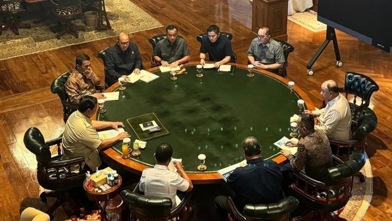 Prabowo di Hambalang: Dorong Industri Chip dan Revitalisasi Tekstil Nasional