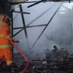 Diduga Dipicu Masalah Asmara, Pria di Tulungagung Bakar Rumah Kekasih Lalu Menyerahkan Diri