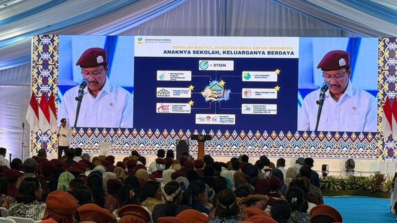 Mensos Gus Ipul Laporkan 166 Sekolah Rakyat untuk 15.954 Siswa kepada Presiden Prabowo