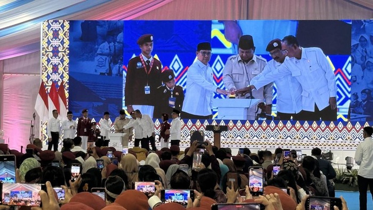 Presiden Prabowo Resmikan 166 Sekolah Rakyat, Tersebar di 34 Provinsi Se-Indonesia Presiden Prabowo Resmikan 166 Sekolah Rakyat, Tersebar di 34 Provinsi Se-Indonesia