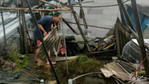 Atap Rumah Ambruk Diterjang Hujan Deras, BPBD Bogor: Bangunan Sudah Rapuh