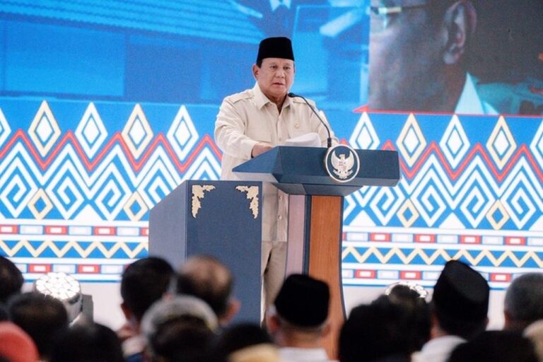 Prabowo Subianto Luncurkan Sekolah Rakyat, Beri Pesan Kuat untuk Siswa: Jangan Berkecil Hati