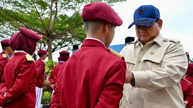 Prabowo Resmikan 166 Sekolah Rakyat Gratis, Targetkan 500 Titik untuk Atasi Kemiskinan