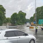 Genangan Air Masih Hambat Lalin Tol Sedyatmo Arah Bandara Soekarno-Hatta Pagi Ini