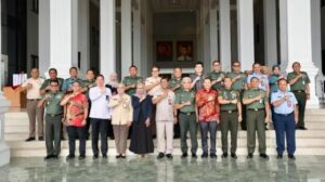 Unhan RI Salurkan Bantuan Obat dan Pendidikan Digital untuk Korban Banjir Aceh Tamiang