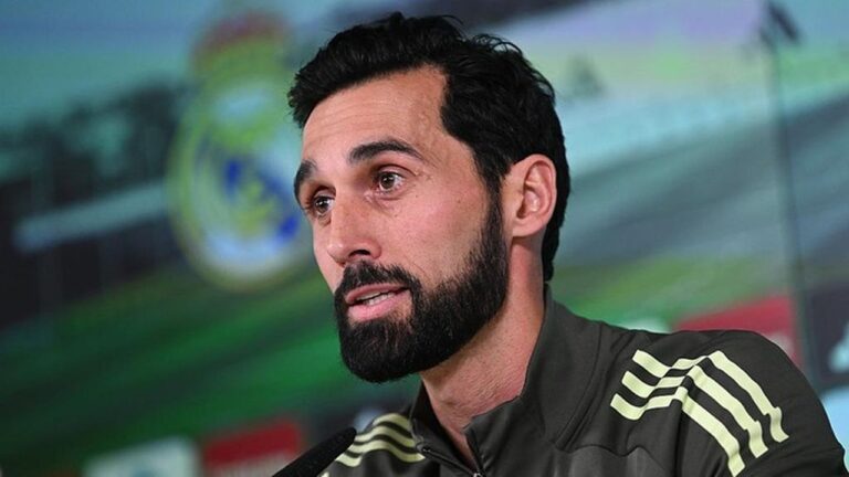Alvaro Arbeloa Tegaskan Tak Akan Meniru Jose Mourinho dalam Melatih Real Madrid