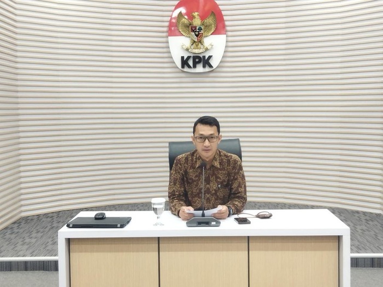 KPK Ungkap ‘Uang Hangus’ Gratifikasi Eks Sekjen MPR Ma’ruf Cahyono