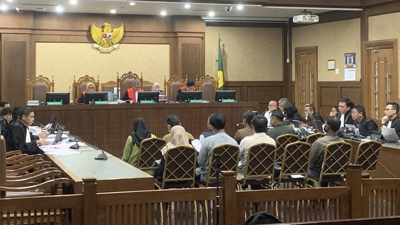 Beli Rubicon Pakai Nama Eks Asisten Pribadi, Terdakwa Kasus Migor Ariyanto Bakri Dicecar Jaksa