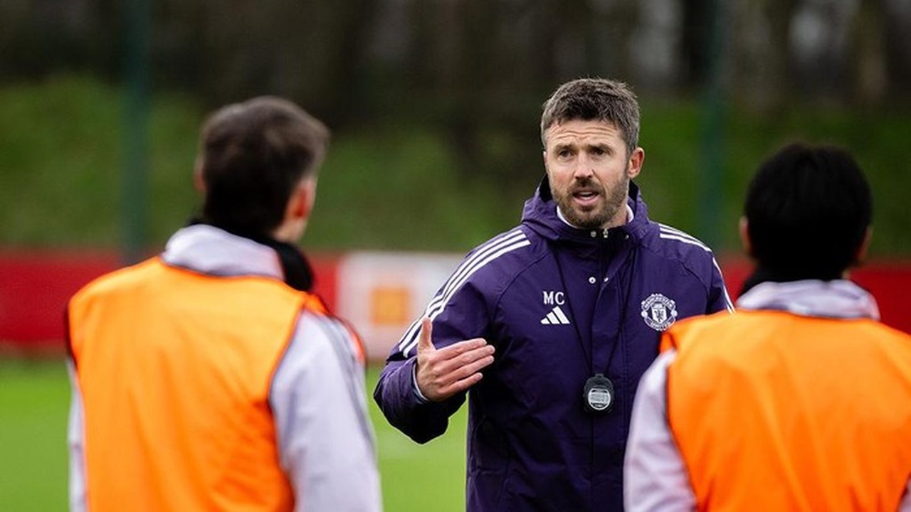 Michael Carrick Tanpa Dana Belanja Pemain di Bursa Transfer Januari Manchester United