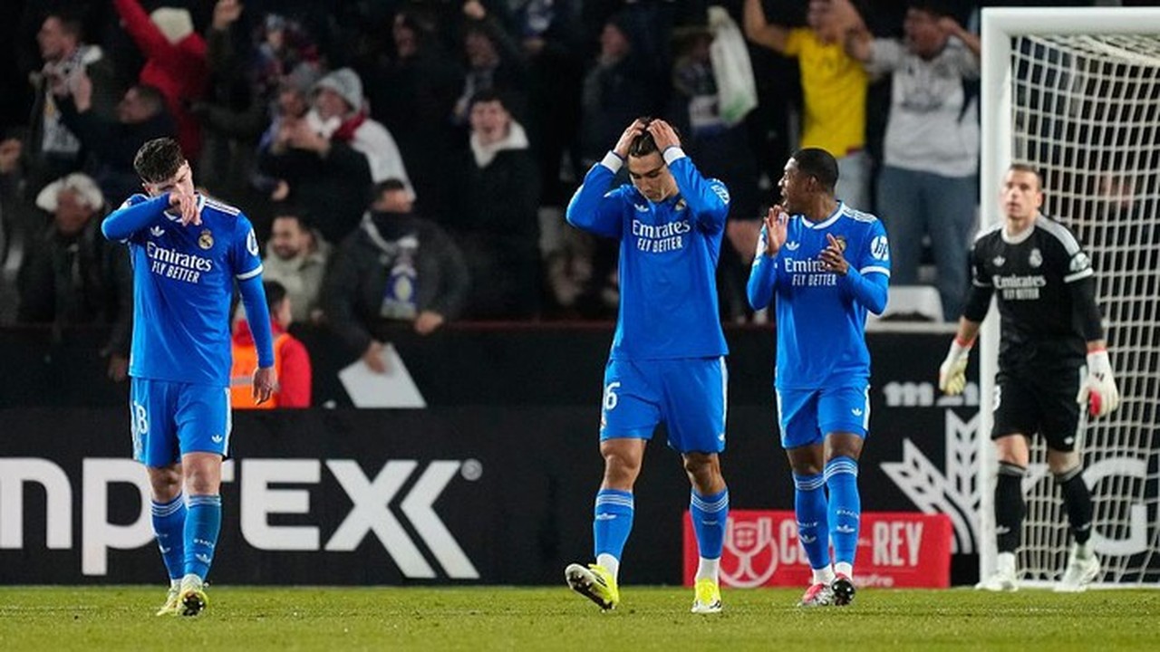 Real Madrid Terpuruk: Xabi Alonso Dipecat, Skuad Dinilai Terburuk dalam Sejarah