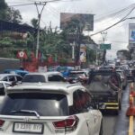 Long Weekend, Jalur Puncak Bogor Dipadati Kendaraan, Sejumlah Titik Macet Parah