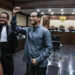 Perbedaan KUHAP Baru dan Lama dalam Sidang Korupsi: Fokus pada Terdakwa Nadiem Makarim