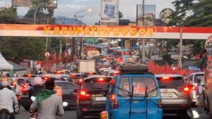 Arus Balik Puncak Bogor Normal Dua Arah, Rekayasa One Way Arah Jakarta Selesai