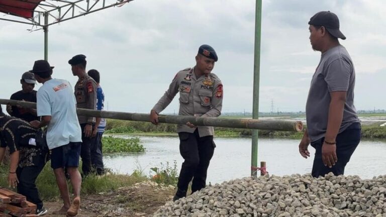 Polda Metro Jaya Bangun Jembatan Merah Putih Presisi di Bekasi, Perbaiki Akses Warga Pebayuran