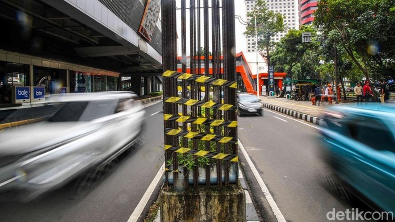 Warga Jakarta Berharap Pembongkaran Tiang Monorel Mangkrak di Rasuna Said Dipercepat