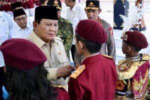 Presiden Prabowo Beri Beasiswa Luar Negeri untuk Siswa Sekolah Rakyat Fasih Berbahasa Inggris