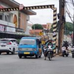 Aksi Pengendara ‘Salmon’ Melawan Arus di Jaksel Picu Keresahan dan Risiko Kecelakaan