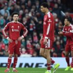 Arne Slot Pahami Frustrasi Suporter Liverpool Usai Imbang Lawan Burnley