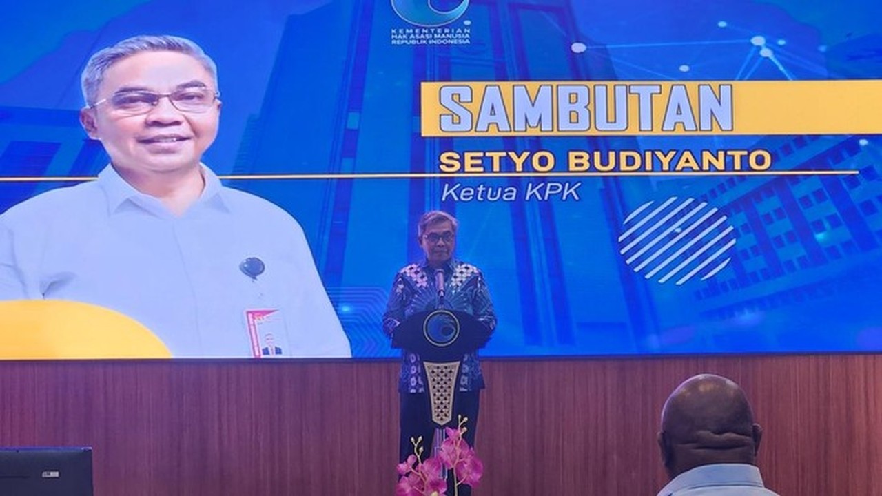 KPK Serahkan Aset Rampasan Korupsi Rp 10 Miliar Berupa Hotel ke Kemenkumham KPK Serahkan Aset Rampasan Korupsi Rp 10 Miliar Berupa Hotel ke Kemenkumham