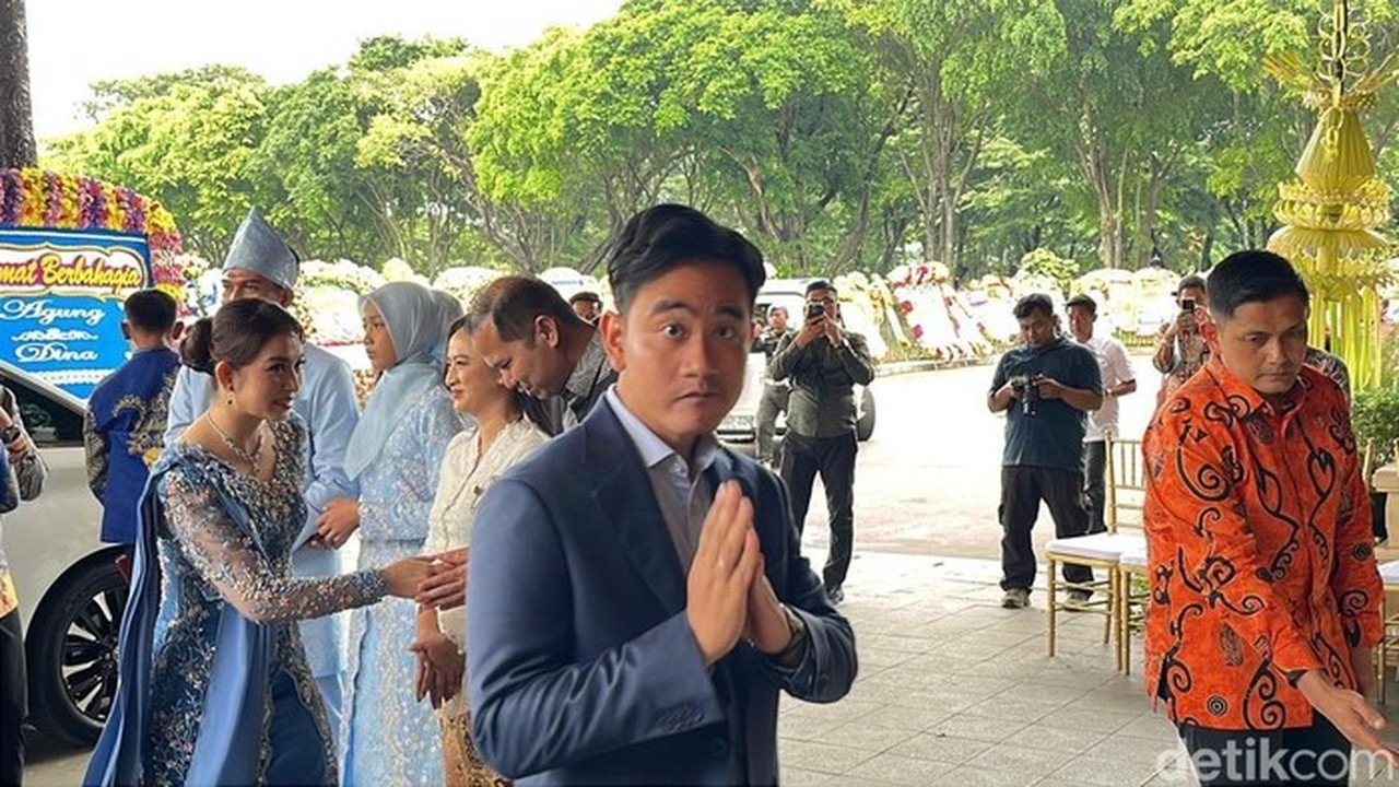 Gibran, JK, hingga Jokowi Hadiri Pernikahan Sekpri Prabowo di TMII