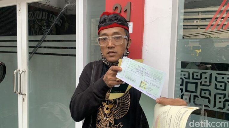 Teddy Pardiyana Buka Usaha Angkringan Demi Hidupi Anak Usai Ajukan Hak Ahli Waris