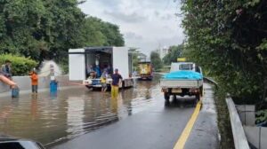 Banjir 30 Cm di Tol Bandara Soekarno-Hatta, Pompa Dikerahkan untuk Atasi Genangan