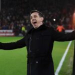 Gary Neville: Arsenal Berhak Raih Gelar Juara Liga Inggris Musim 2025/26