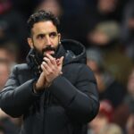 Ruben Amorim Tinggalkan Manchester United dengan Senyum Usai Dipecat